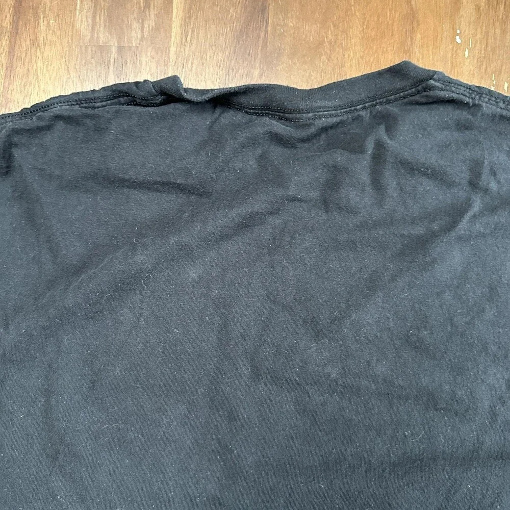 Nirvana Shirt Mens Extra Large Black Band Rock Music Graphic Cracked Print Tee